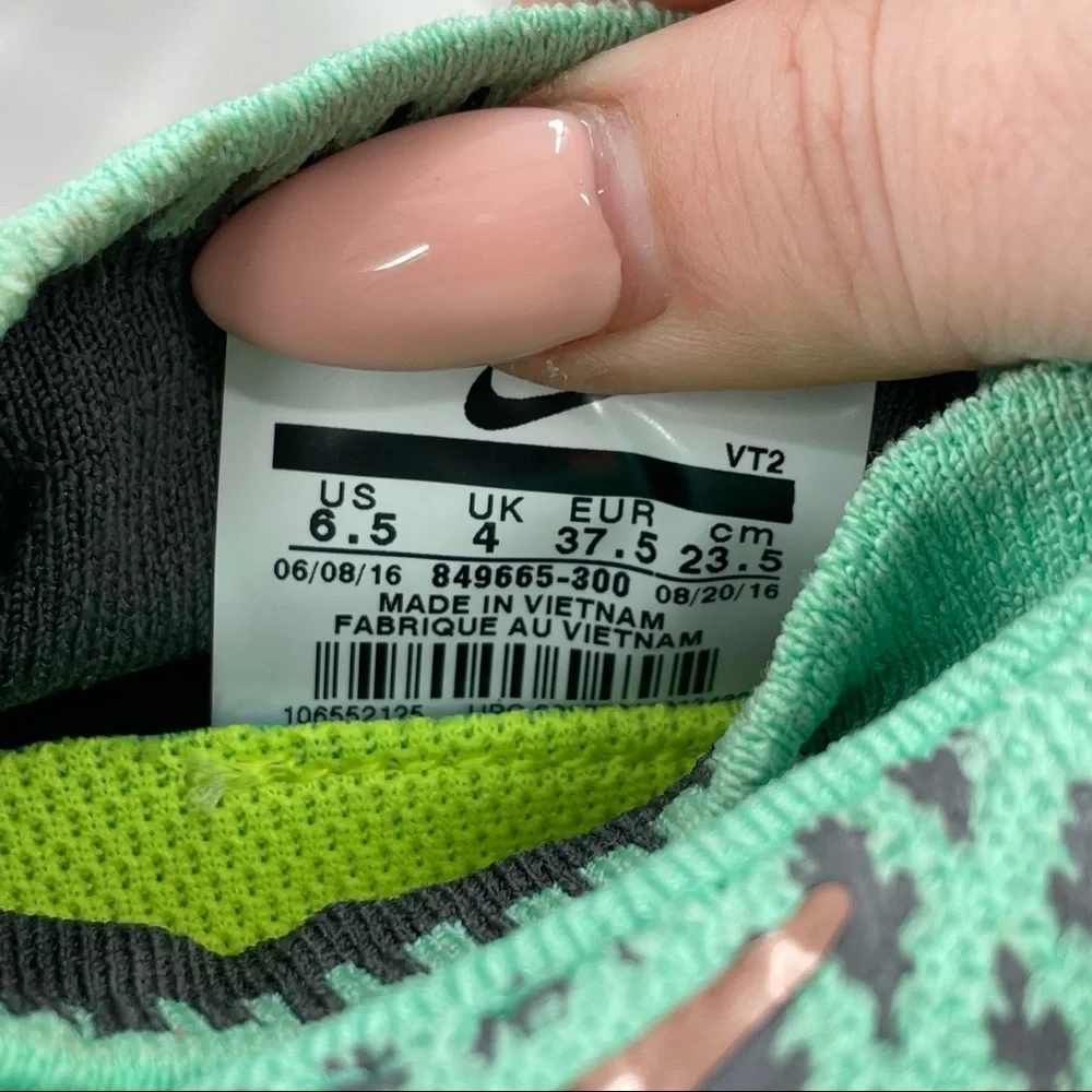 Womens Nike Lunarepic Flyknit Shield Green Glow. Sneakers SZ 6.5 - Picture 9 of 10